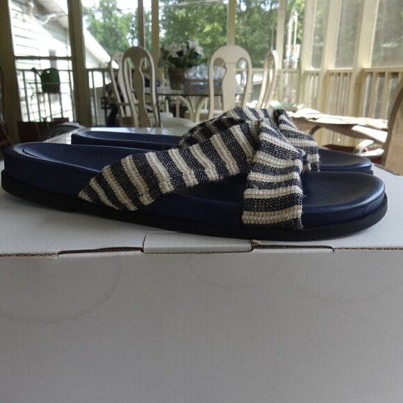 JF women's slide on sandals, size 11, blue /cream /white cloth top strap, cushy - Picture 3 of 10